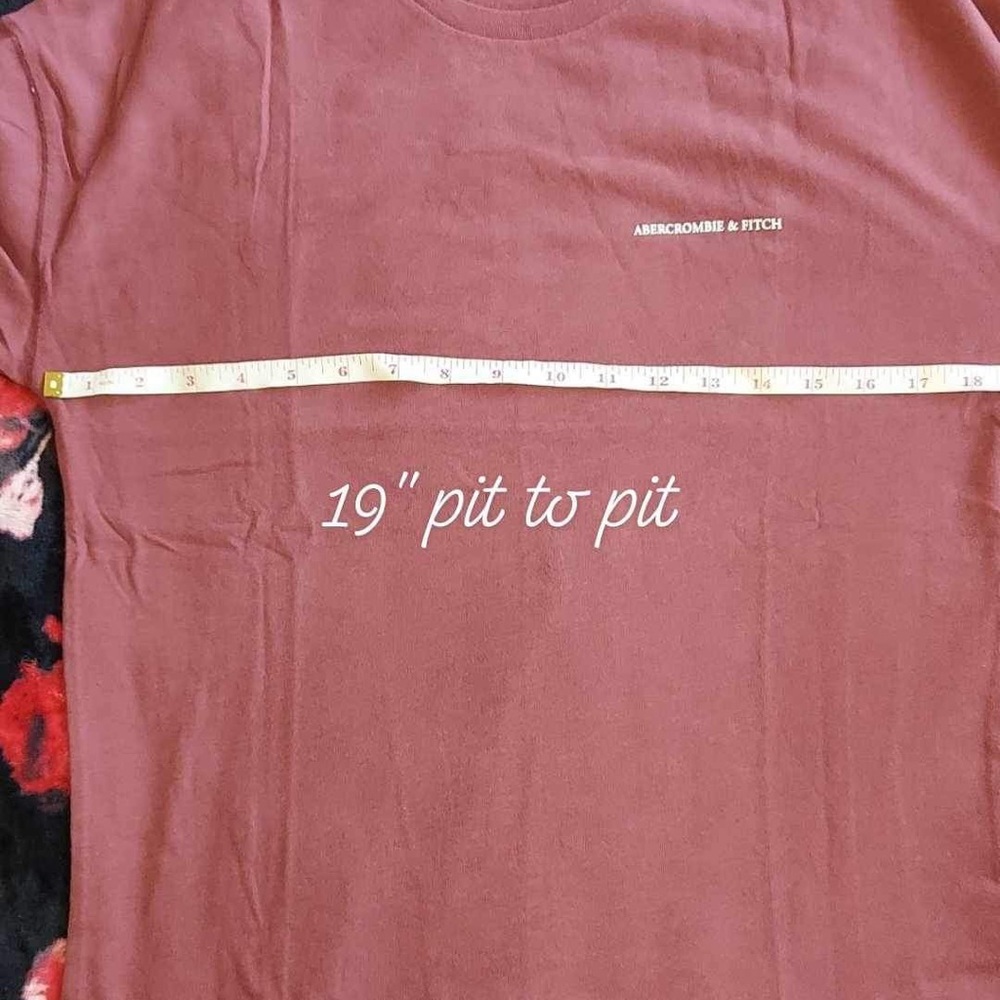 A&F Long Sleeve size XS NWT - Picture 9 of 10